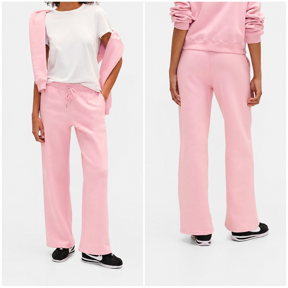 Gap Relaxed Straight-Leg Sweatpants in Pure Pink Fleece Size Small Lounge- NWT